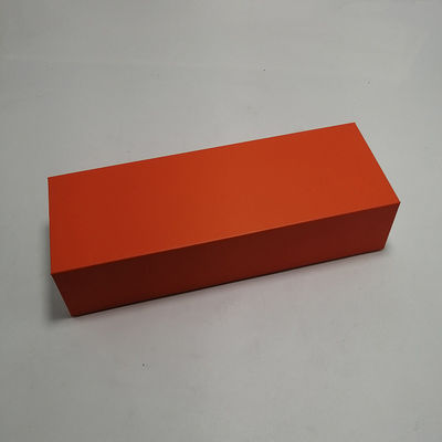 Prezzo buono Contenitore di regalo su ordinazione di carta da stampa del contenitore di stile arancio del libro che imballa con il magnete in linea